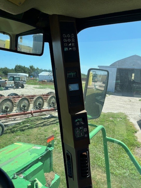 2006 John Deere 4995 Image 8