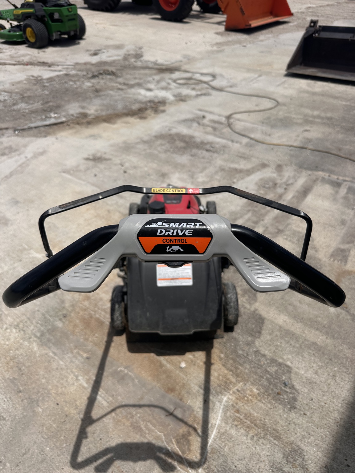 Honda HRN216VKA Image 2