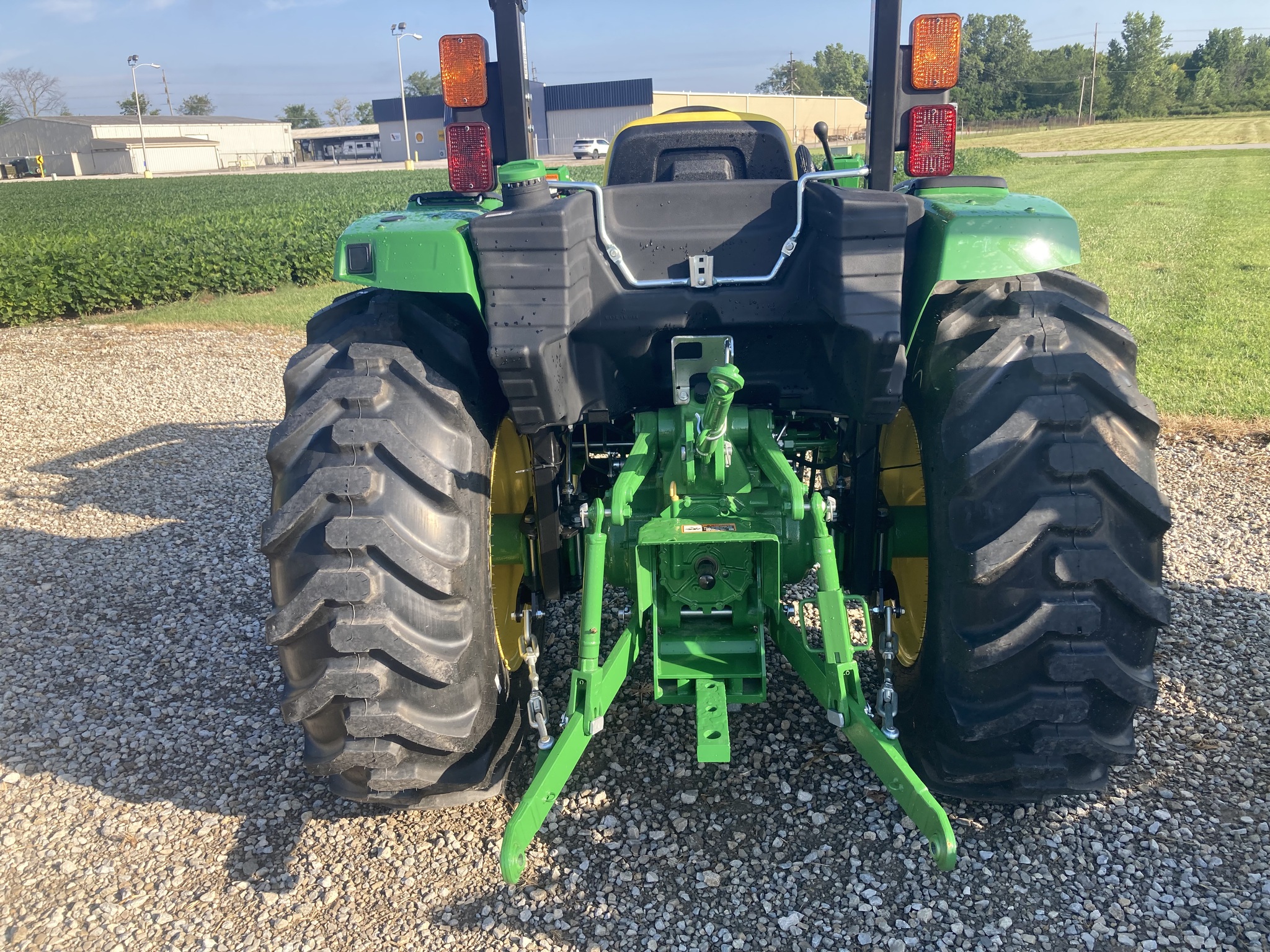 2025 John Deere 4044M Image 6