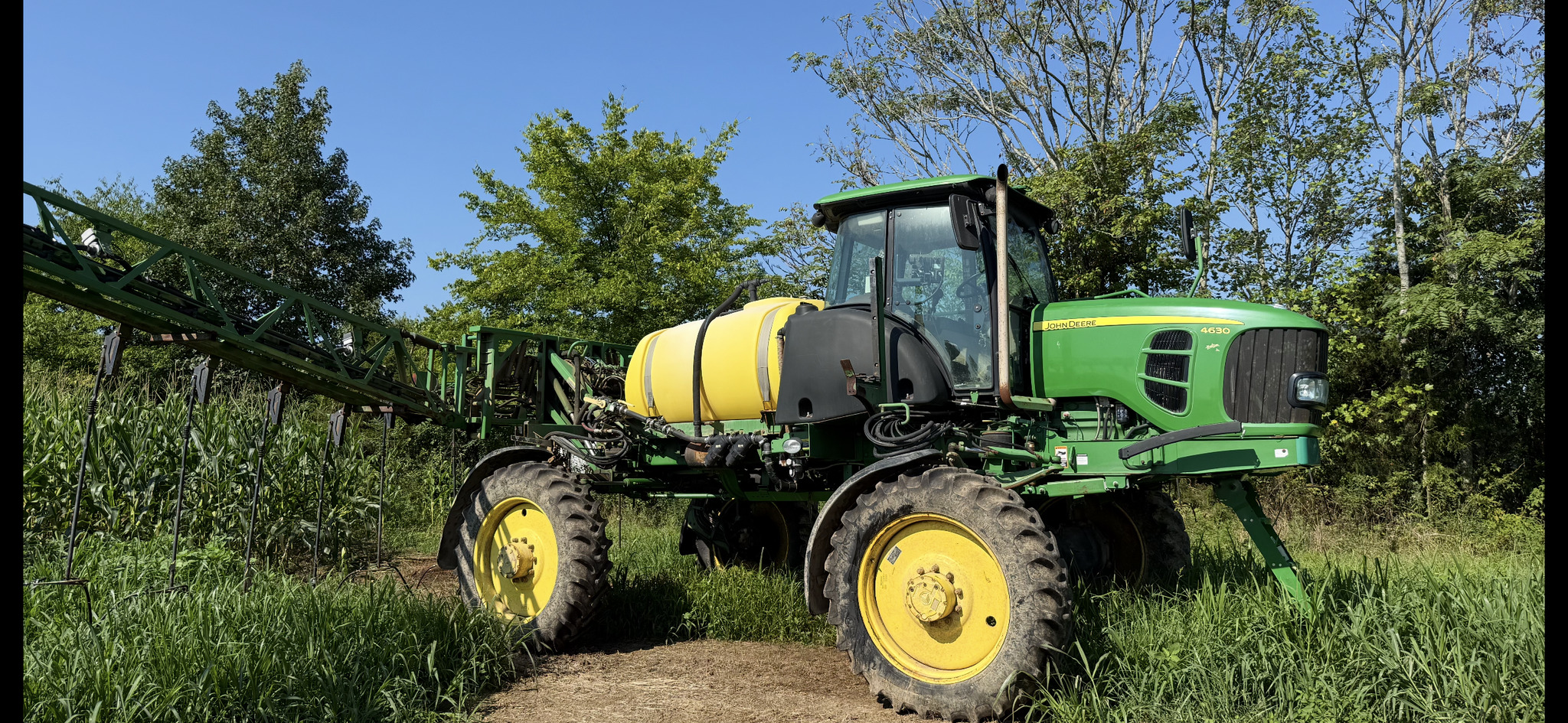 2011 John Deere 4630