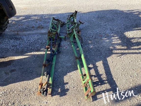 Photo of 2011 John Deere 4630