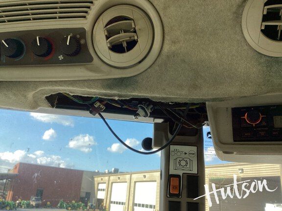 Photo of 2011 John Deere 4630