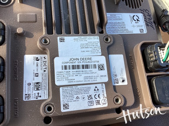 Photo of 2011 John Deere 4630