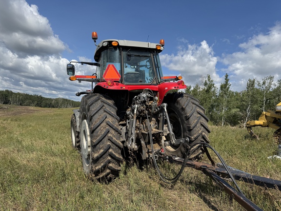 Used 2015 Massey Ferguson 7720 Classic Tractor Row Crop Tractors at Horizon Ag & Turf in Vermilion, AB - Photo6