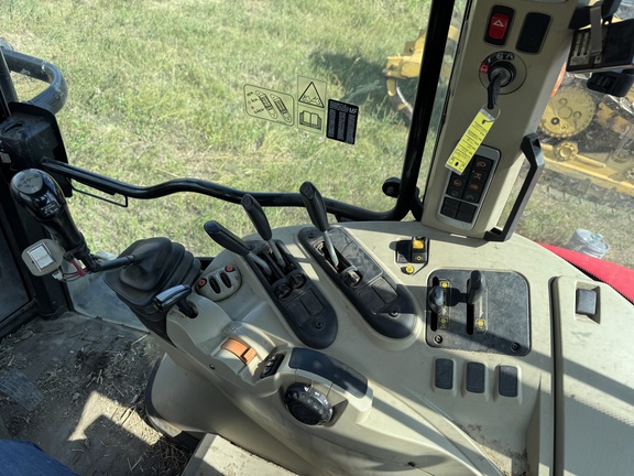 Used 2015 Massey Ferguson 7720 Classic Tractor Row Crop Tractors at Horizon Ag & Turf in Vermilion, AB - Photo10
