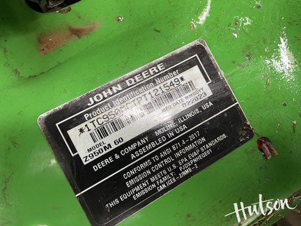 Photo of 2023 John Deere Z950M