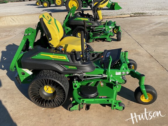 Photo of 2023 John Deere Z950M