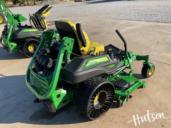 Photo of 2023 John Deere Z950M