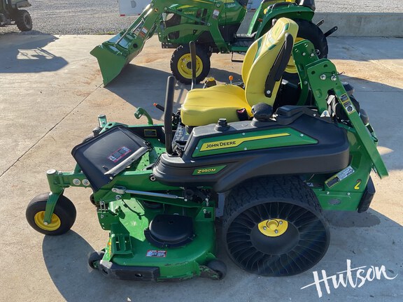 Photo of 2023 John Deere Z950M