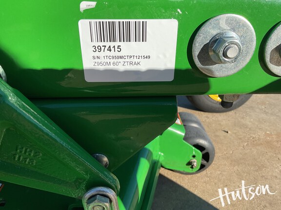 Photo of 2023 John Deere Z950M