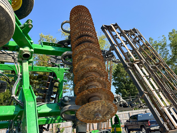 2020 John-Deere 2660VT