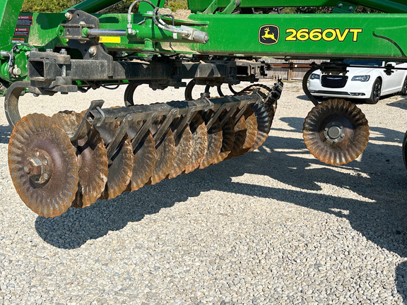 2020 John-Deere 2660VT