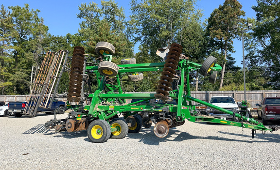 2020 John-Deere 2660VT