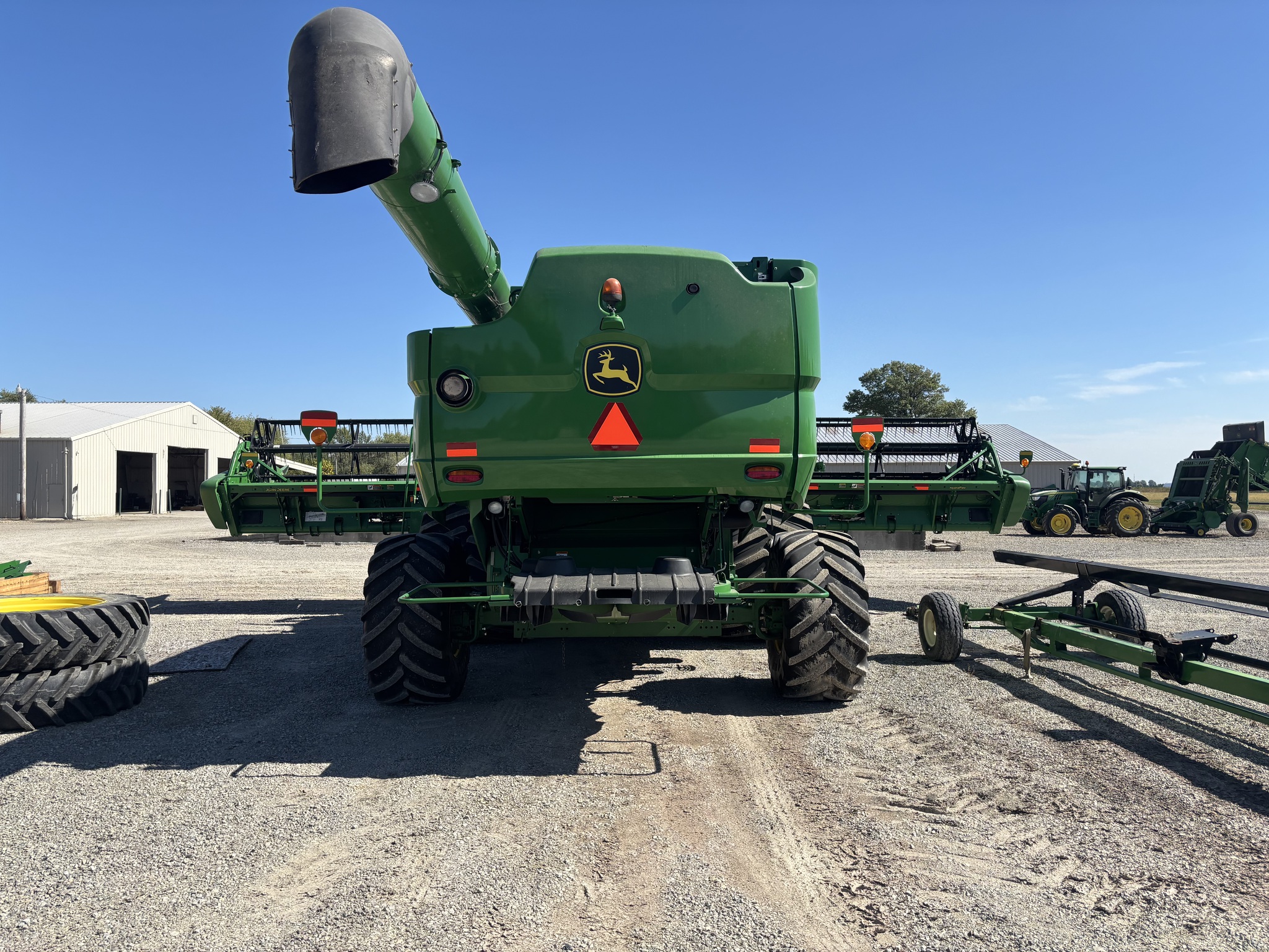 2013 John Deere S680 Image 10