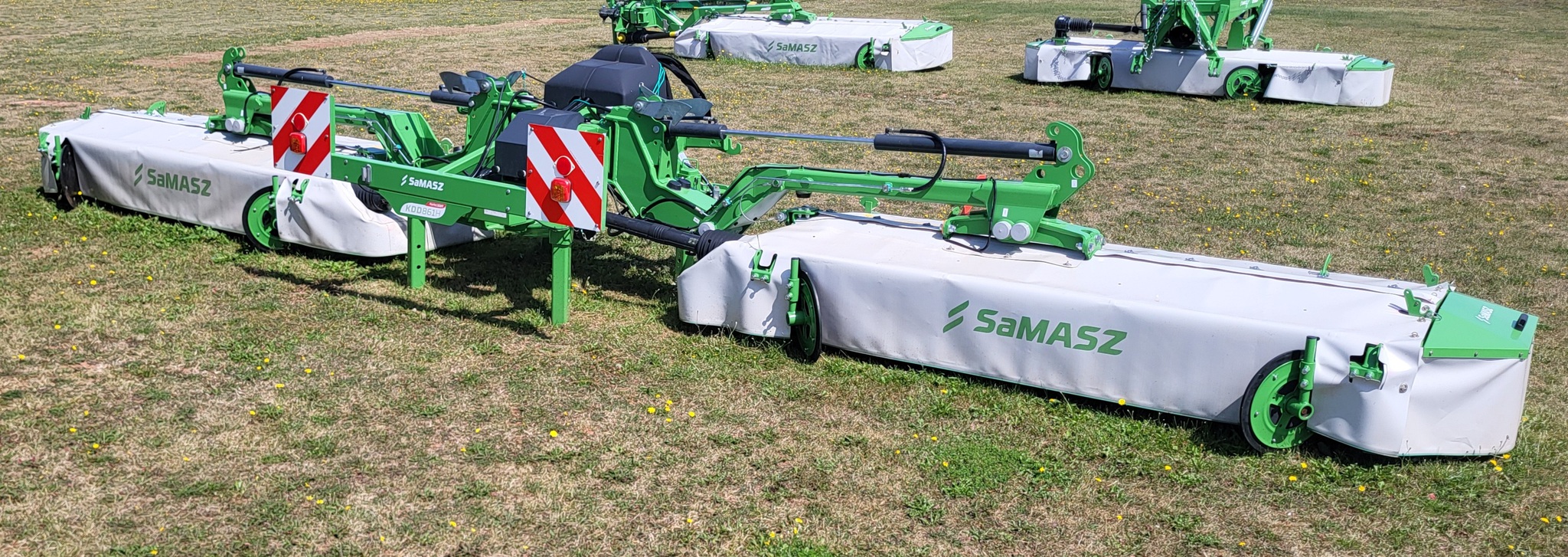 2023 Samasz KDD 861 H Double Sided Disc Mower Image 5