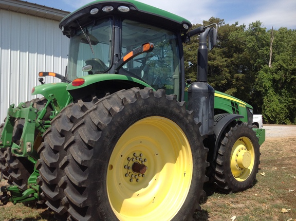Photo of 2012 John Deere 8285R