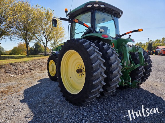 Photo of 2012 John Deere 8285R