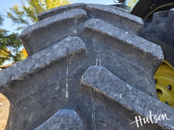 Photo of 2012 John Deere 8285R