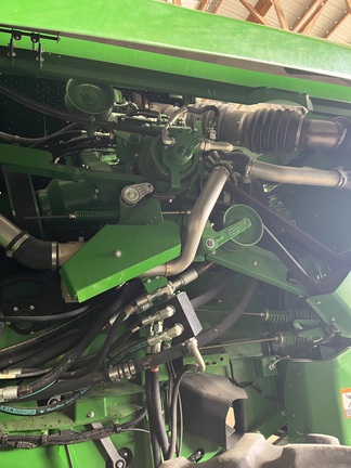 2014 John-Deere S680