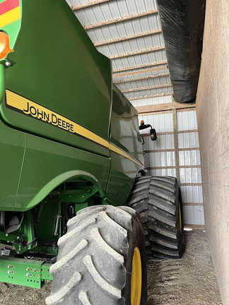 2014 John-Deere S680