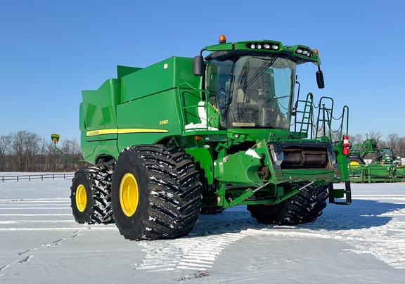 2014 John-Deere S680