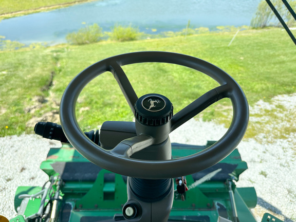 2014 John-Deere S680