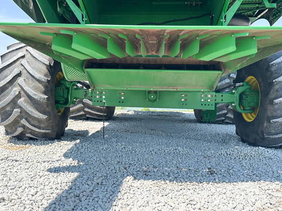 2014 John-Deere S680