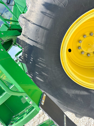 2014 John-Deere S680