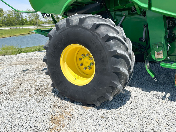 2014 John-Deere S680