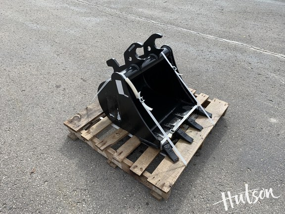 Photo of 2024 John Deere BYT10967