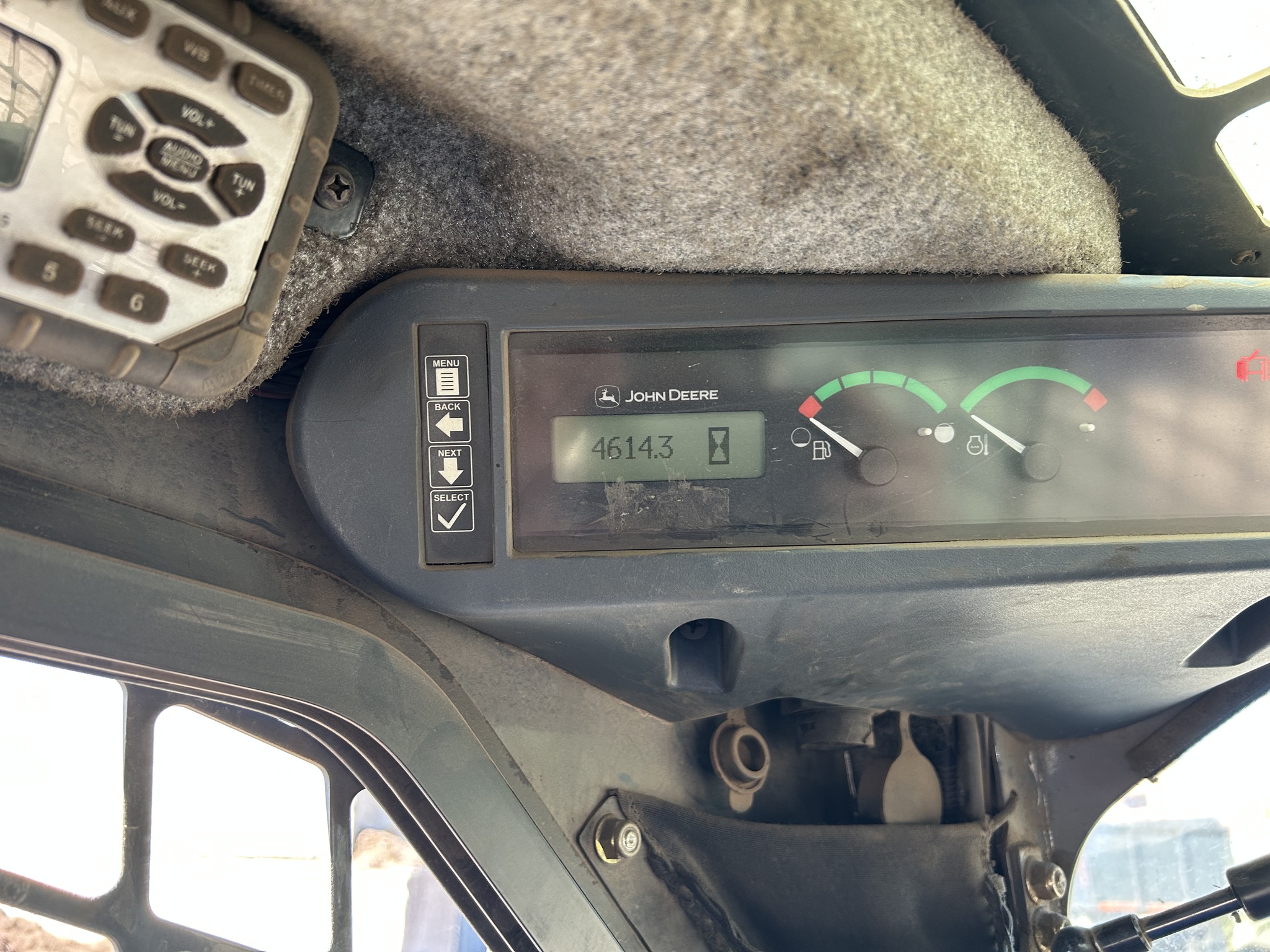 2013 John Deere 332E Image 11