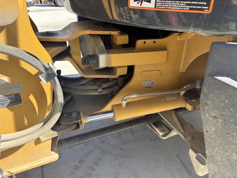 2024 John Deere 324 P Image 10