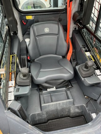 2024 John Deere 320G