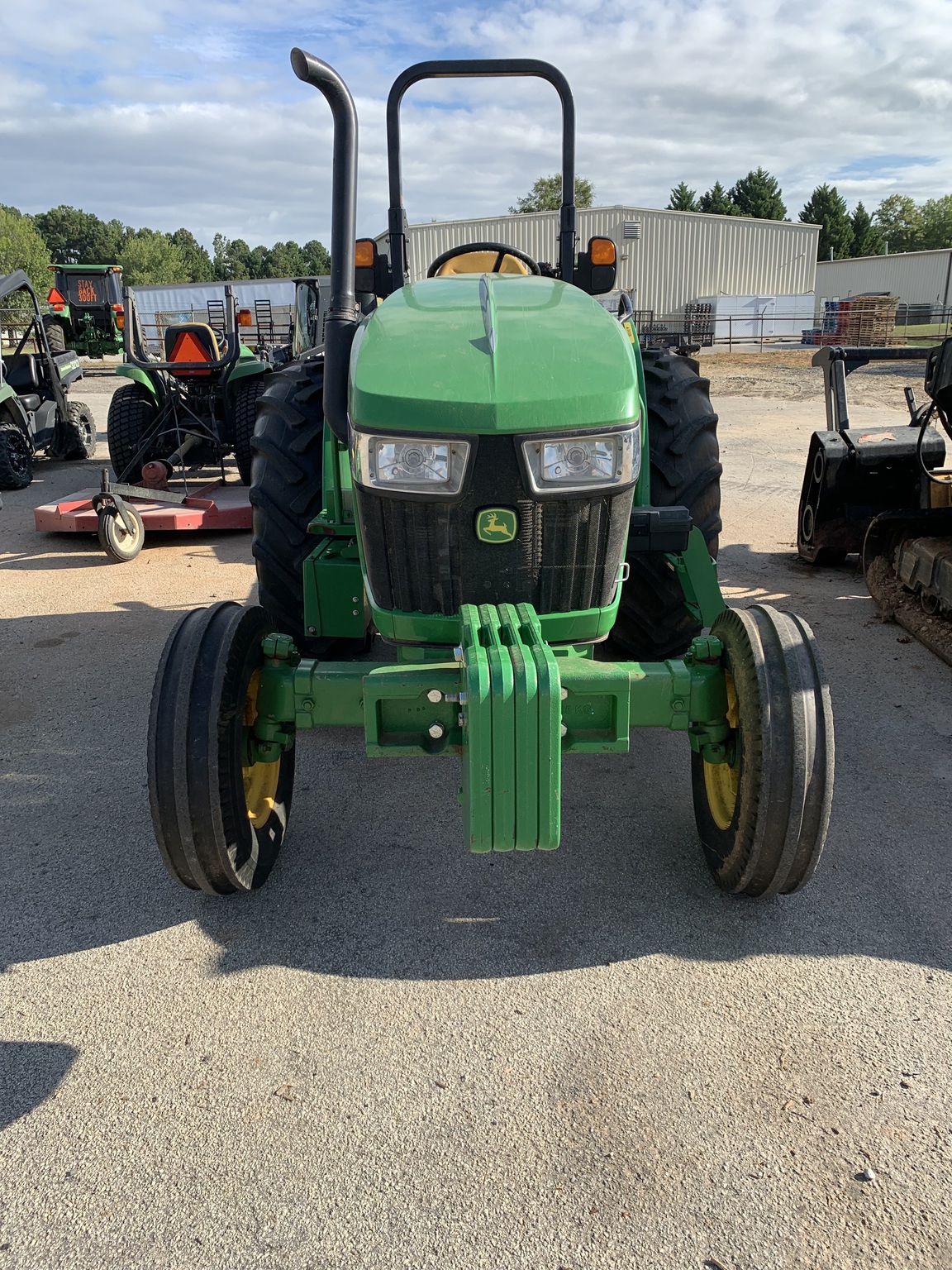 2023 John Deere 5075E Image 7
