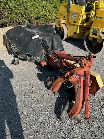 2005 New Holland 617 Image 1