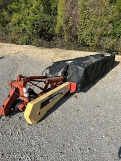 2005 New Holland 617 Image 2