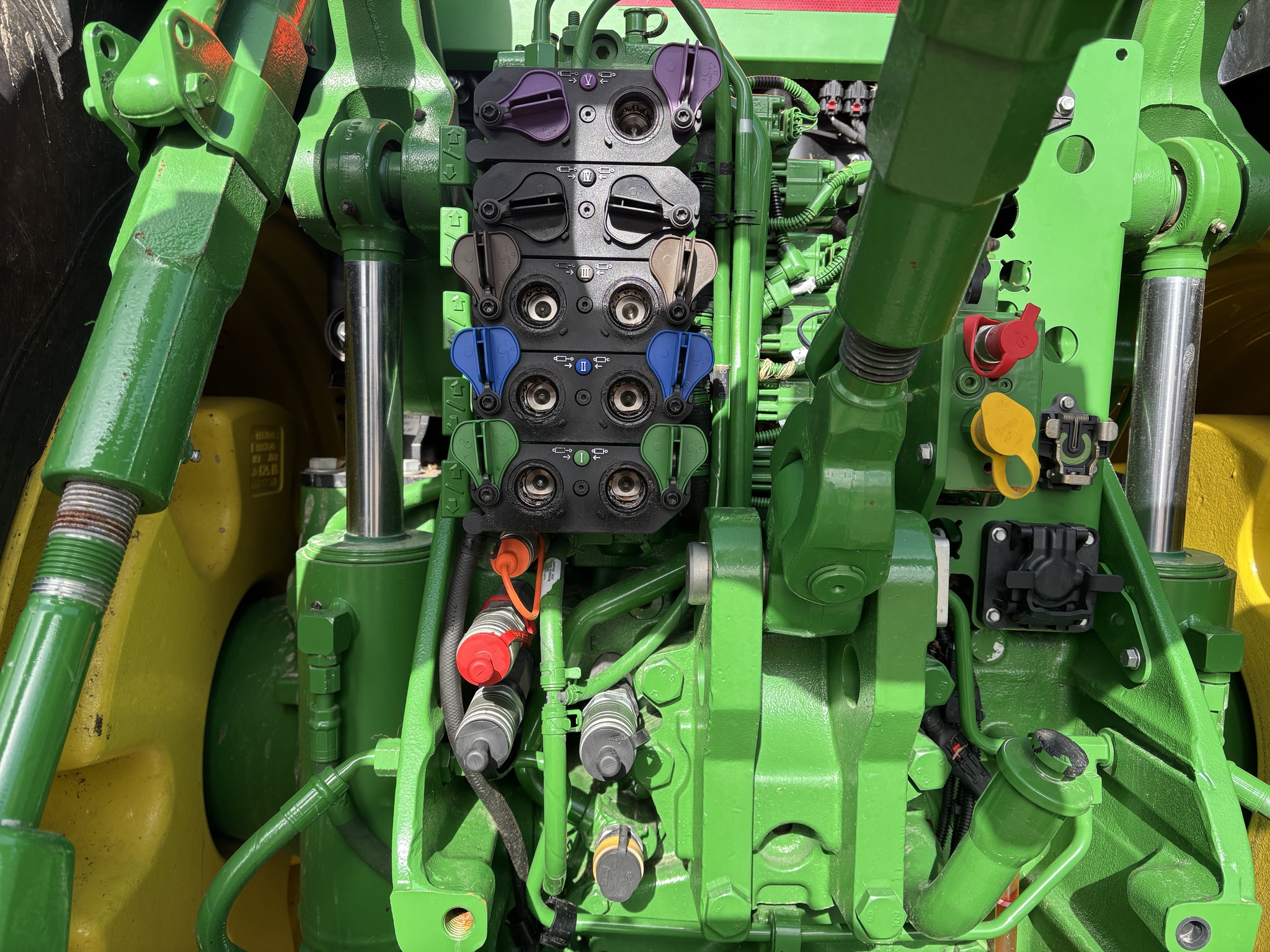  2024 John Deere 8R 340 at Heritage Tractor in Brimfield, IL