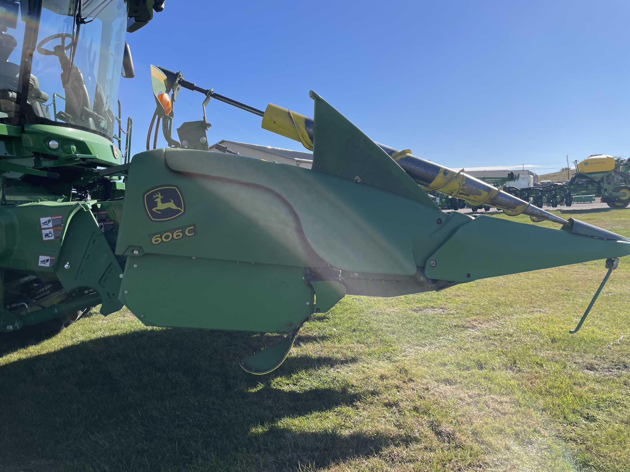  2014 John Deere 606C at Heritage Tractor in Geneseo, IL