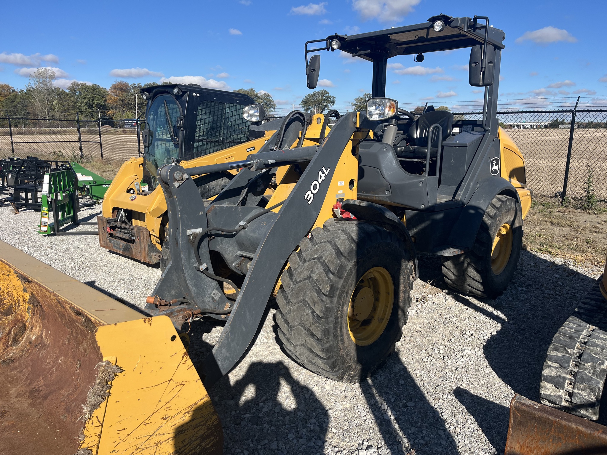 2019 John Deere 304L Image 3