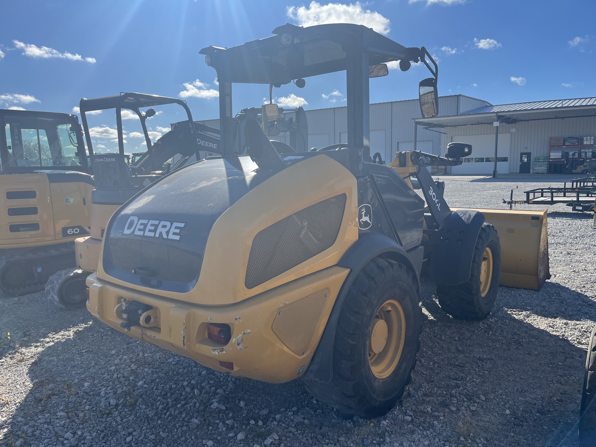 2019 John Deere 304L Image 5