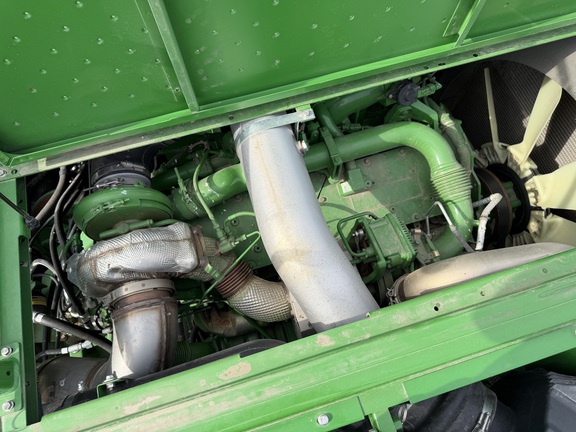 2024 John Deere S780 - Photo40