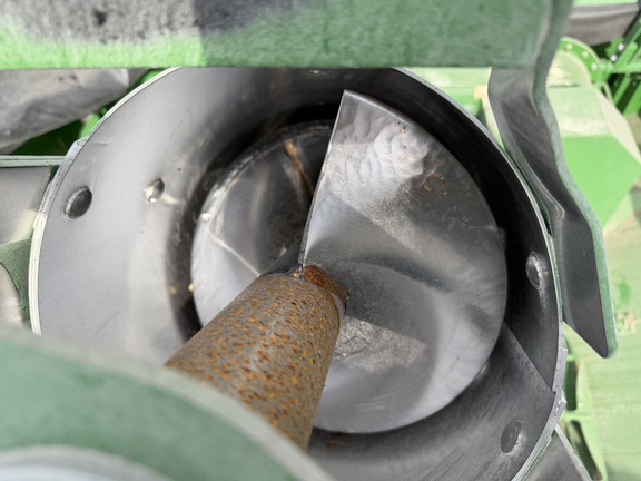 2024 John Deere S780 - Photo43