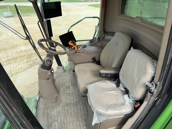 2024 John Deere S780 - Photo45