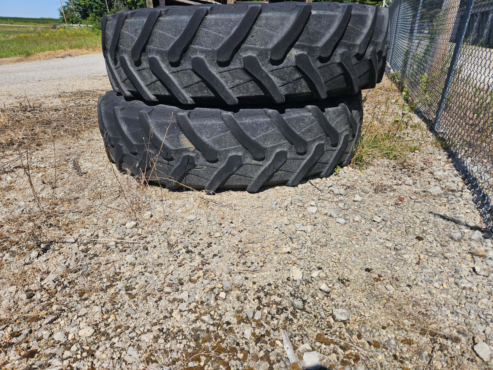 Used 2013 John Deere 8285R Row Crop Tractors at Koenig Equipment in Anna, OH - PhotoXL12