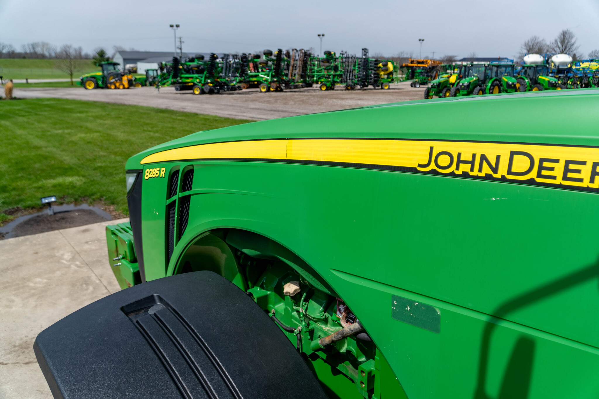 Used 2013 John Deere 8285R Row Crop Tractors at Koenig Equipment in Anna, OH - PhotoXL23