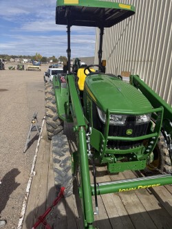 2023 John Deere 4044M Image 1