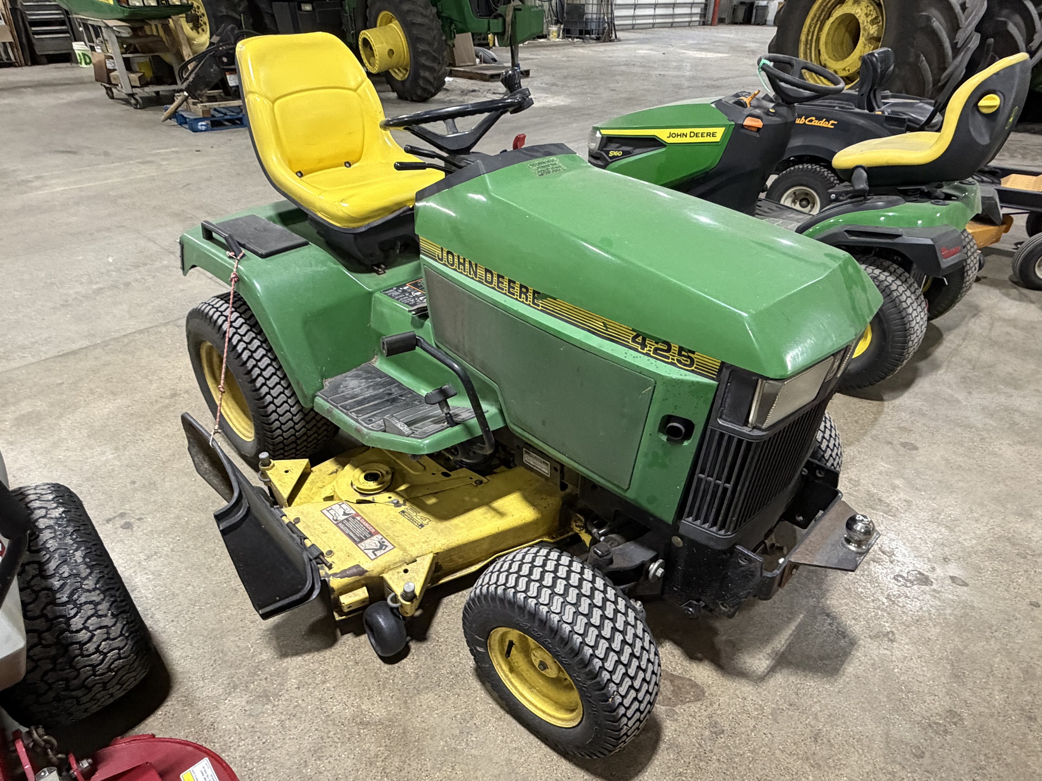 1995 John Deere 425 Image 1