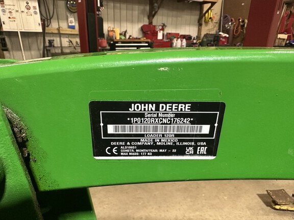 Photo of 2022 John Deere 1025R
