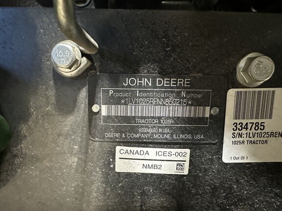 Photo of 2022 John Deere 1025R