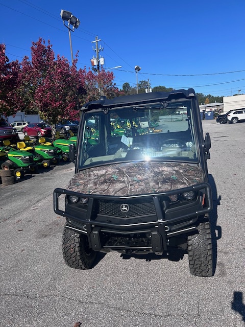 2026 John Deere 845R Image 5